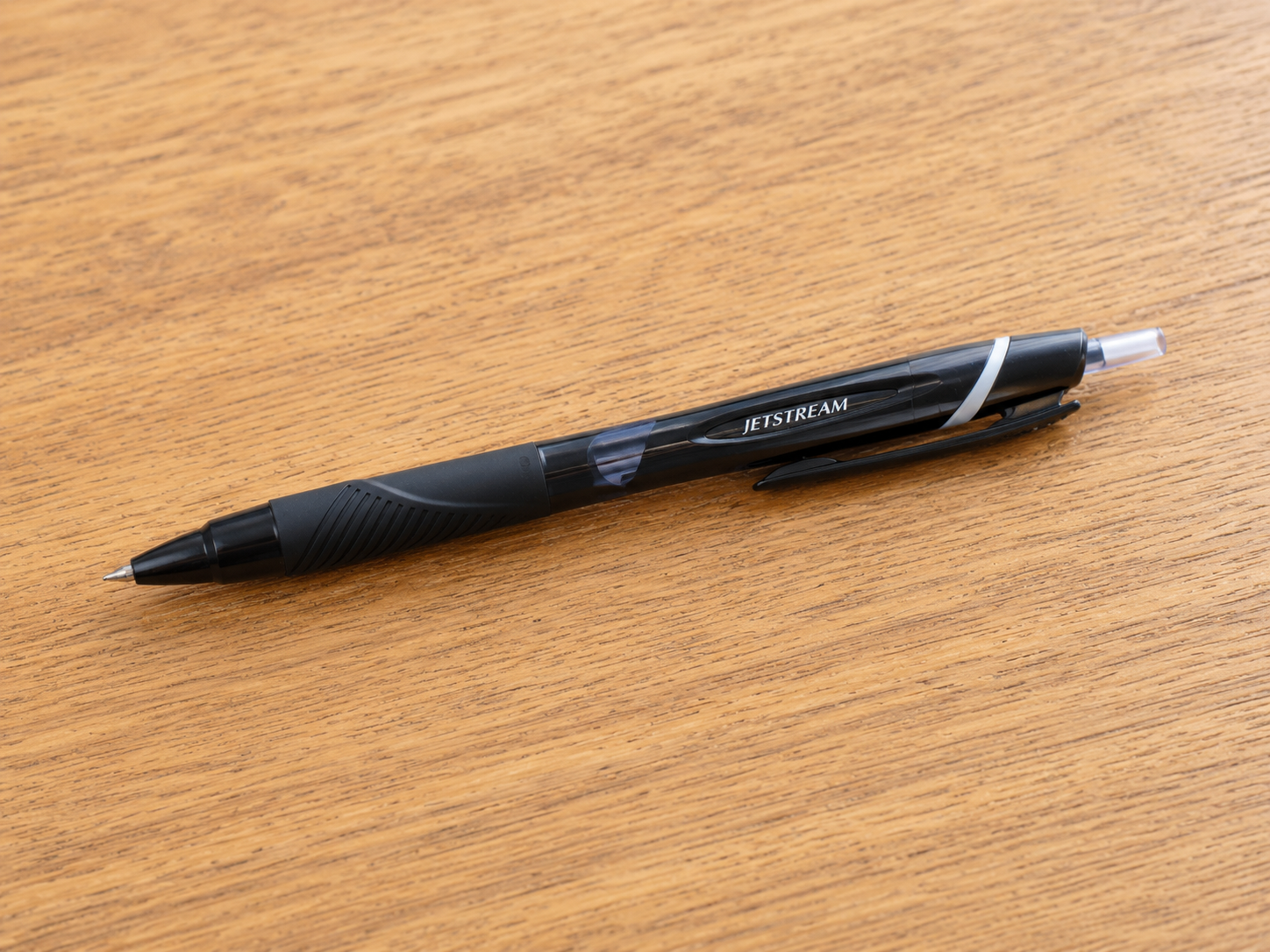 uni ジェットストリーム 0.7mm